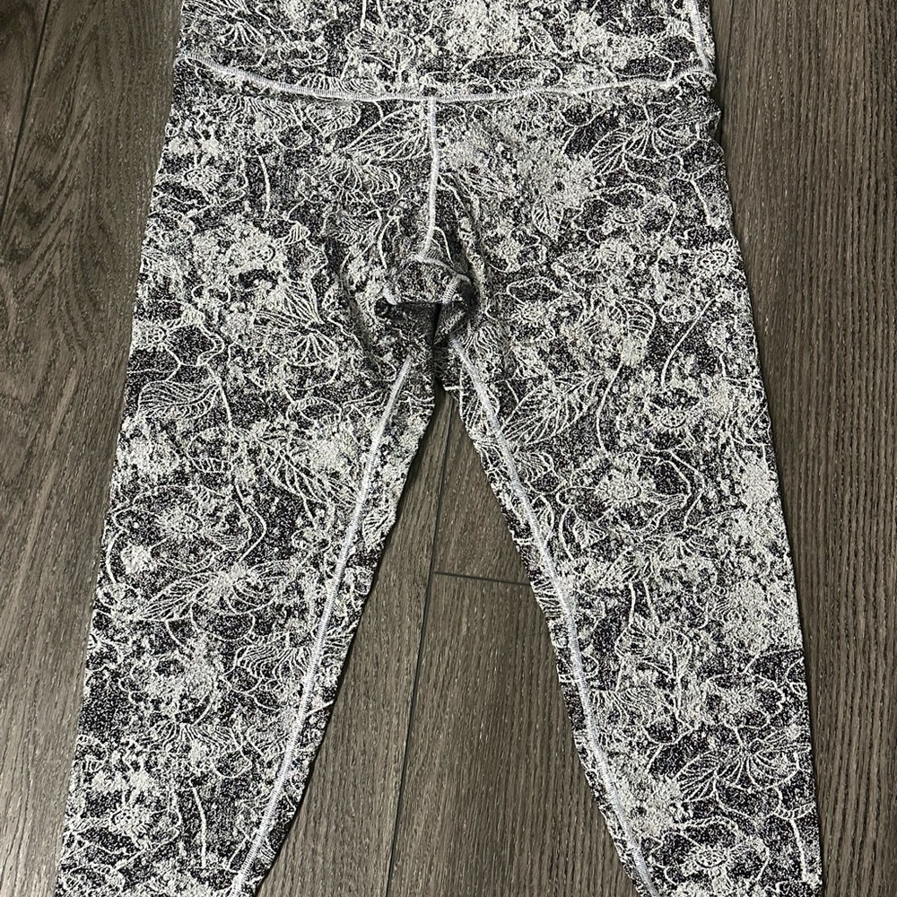 Floral Patterned Leggings